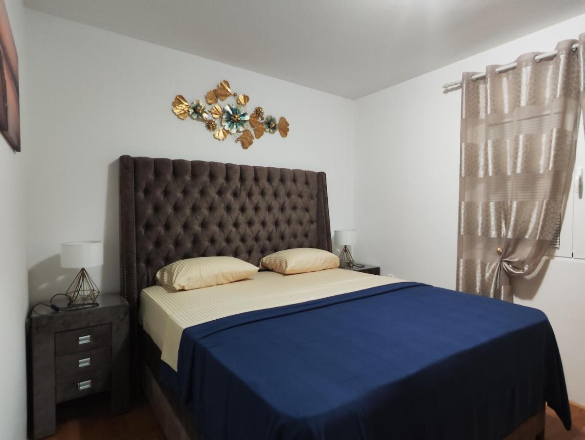 Sea Star Apartment Тиват Екстер'єр фото